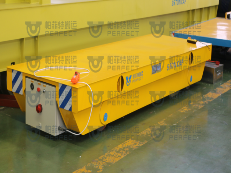 山東濰坊物料轉(zhuǎn)運(yùn)RGV軌道車
